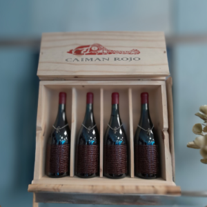 Estuche Madera Caiman Rojo