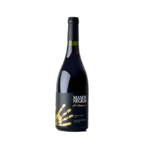 Manos Negras Artesano Pinot Noir